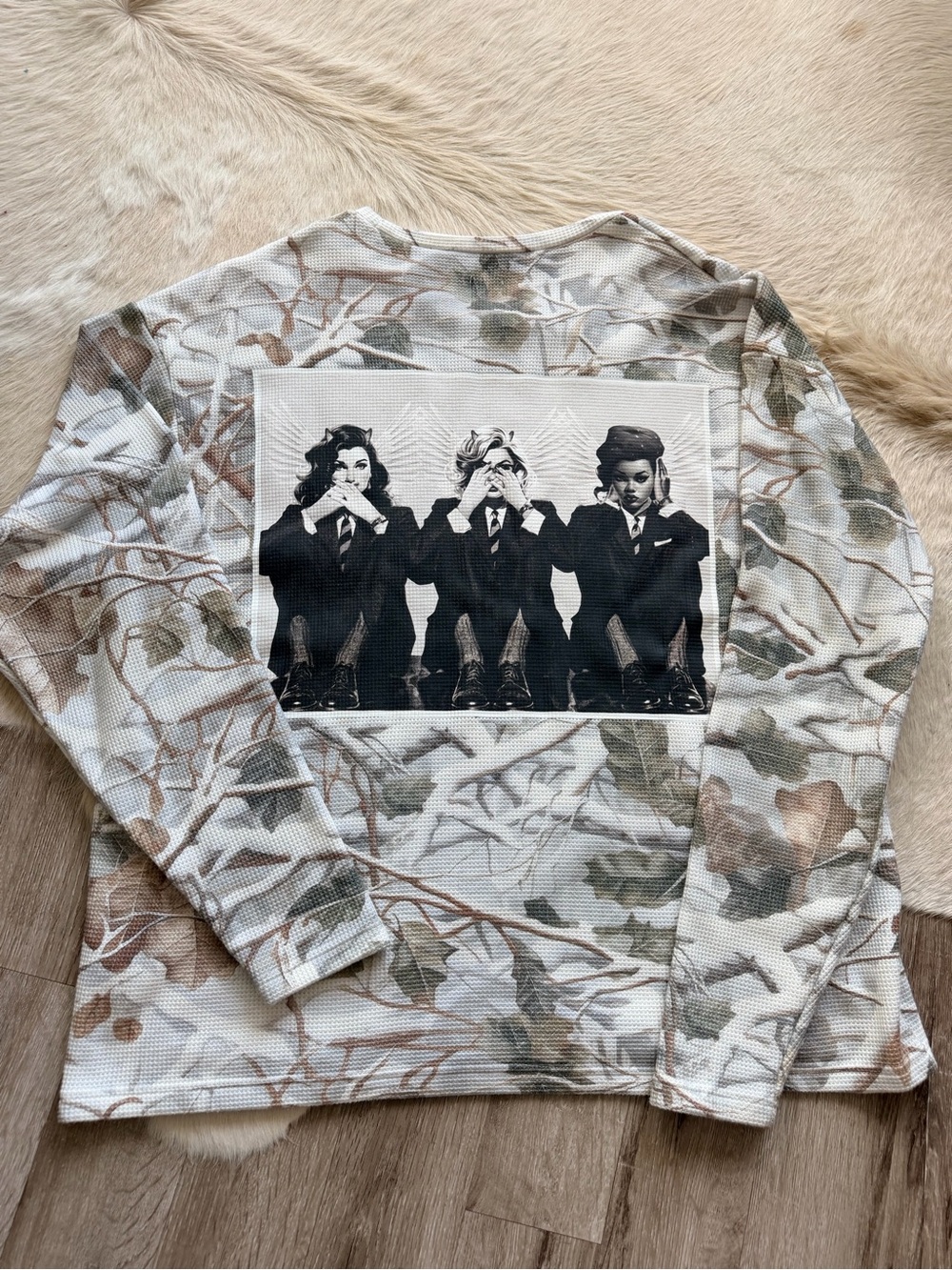 Boys Lie Long-Sleeve Camo Waffle Top with Pink Chenille Logo - Picture 4 of 5